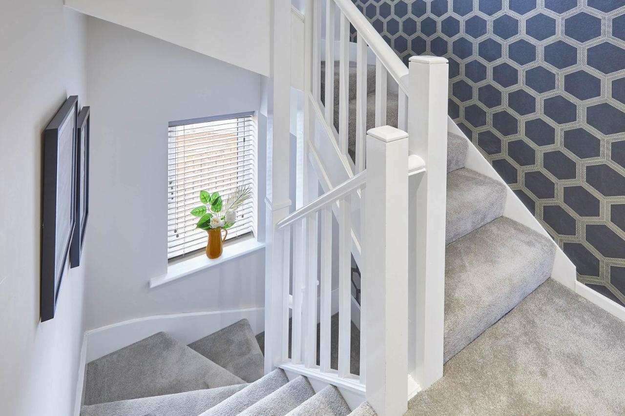 Host & Stay - Lightkeeper'S Cottage Уитби Экстерьер фото